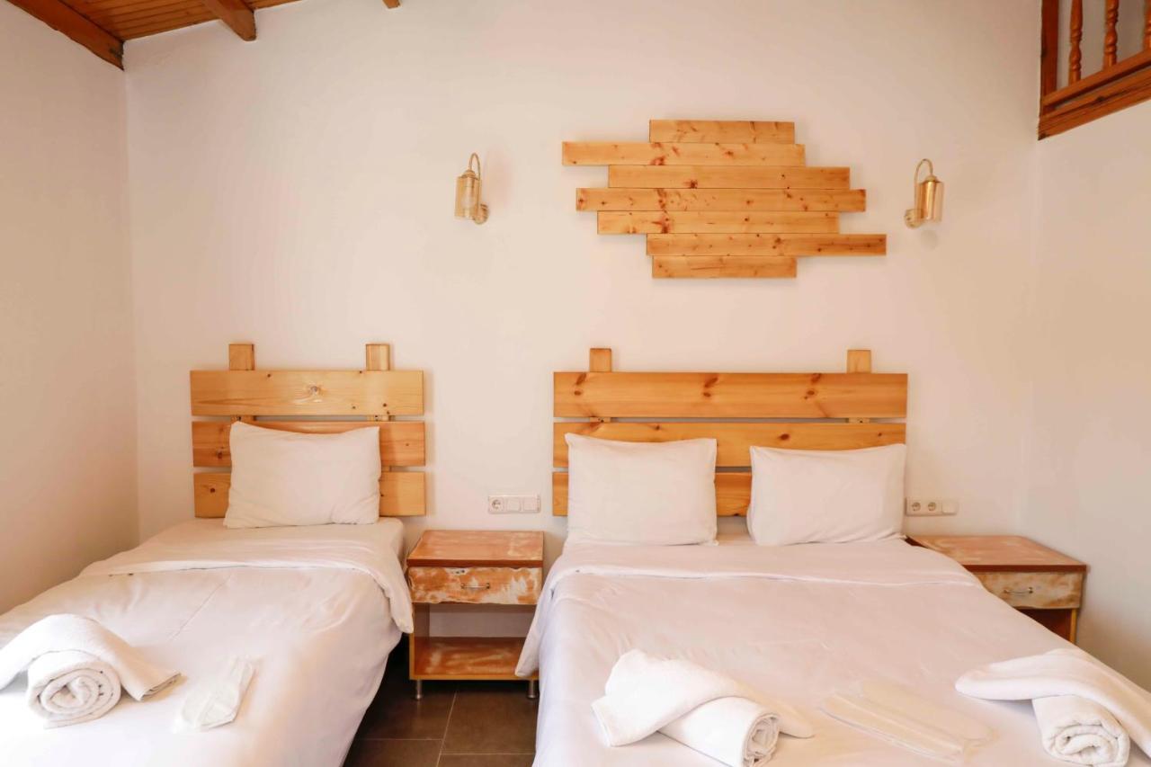 Teos Ormanci Tatil Koyu Hotel Seferihisar Eksteriør billede