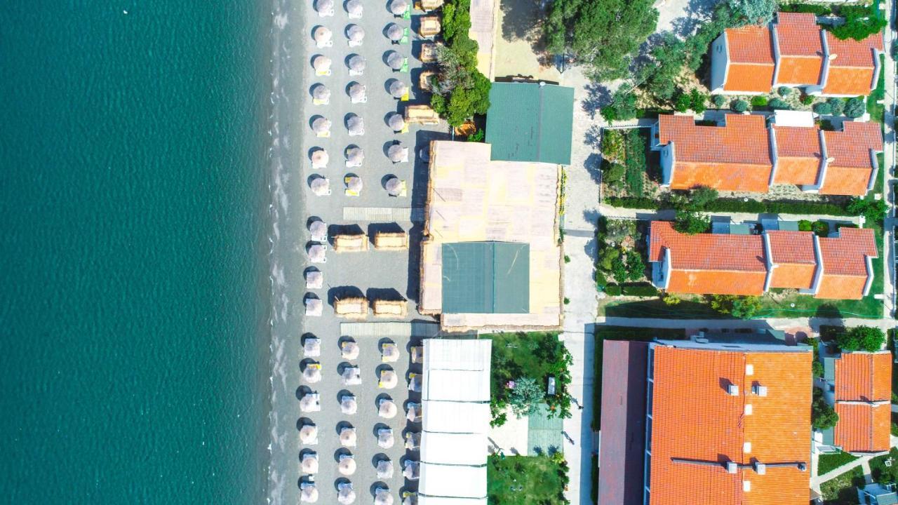 Teos Ormanci Tatil Koyu Hotel Seferihisar Eksteriør billede