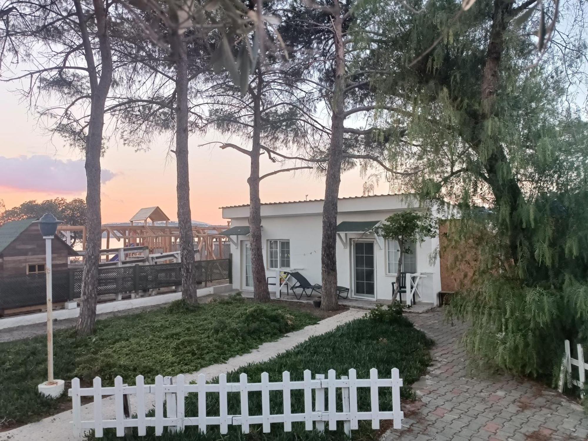 Teos Ormanci Tatil Koyu Hotel Seferihisar Eksteriør billede