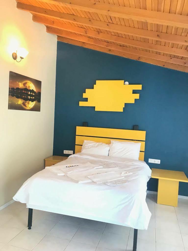 Teos Ormanci Tatil Koyu Hotel Seferihisar Eksteriør billede